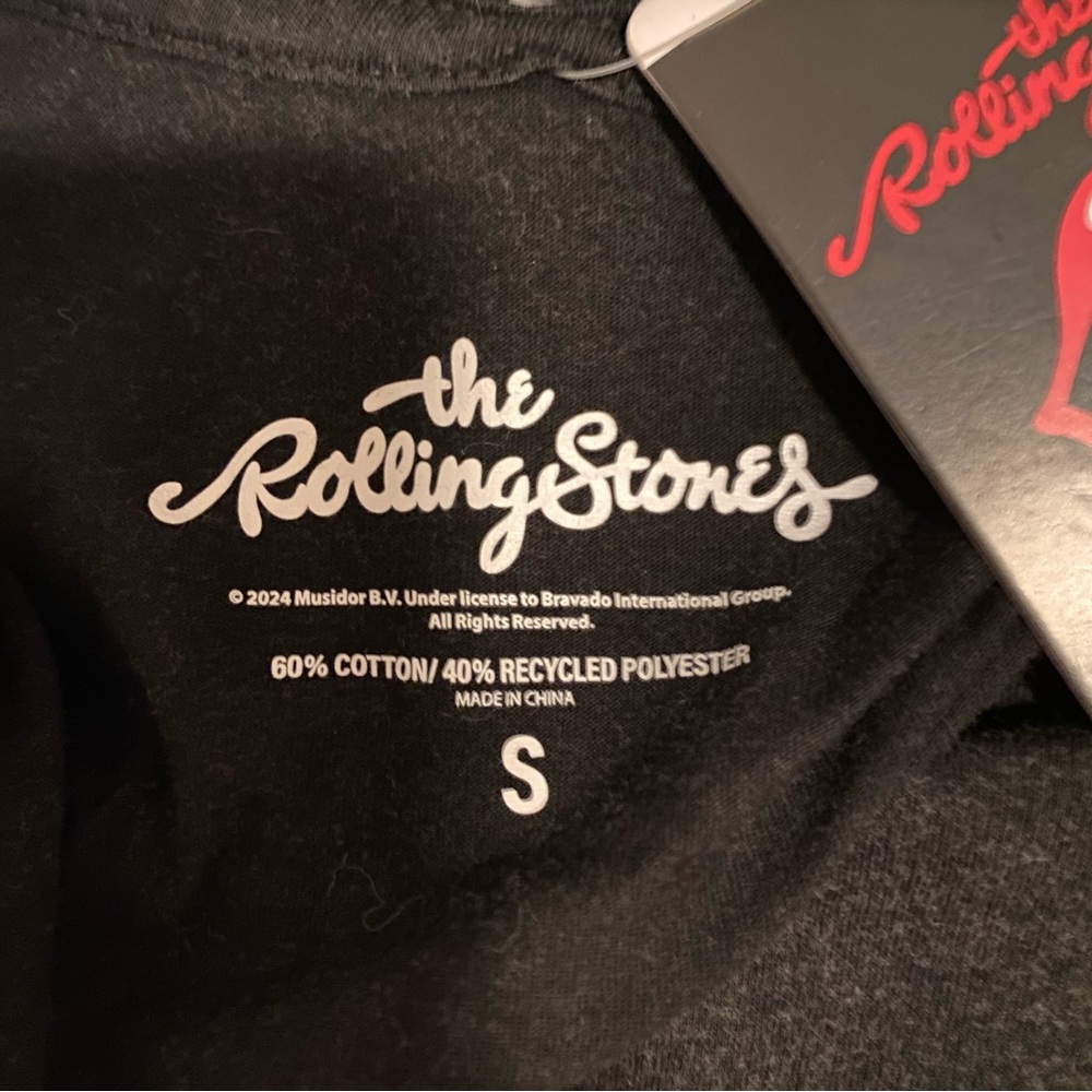 Rolling Stones Awesome Graphic Band Tee NWT Super Soft Comfy Black Size Small - Picture 4 of 6